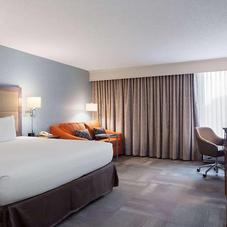 Hotel Wingate By Wyndham St Louis Airport à Saint Ann Extérieur photo