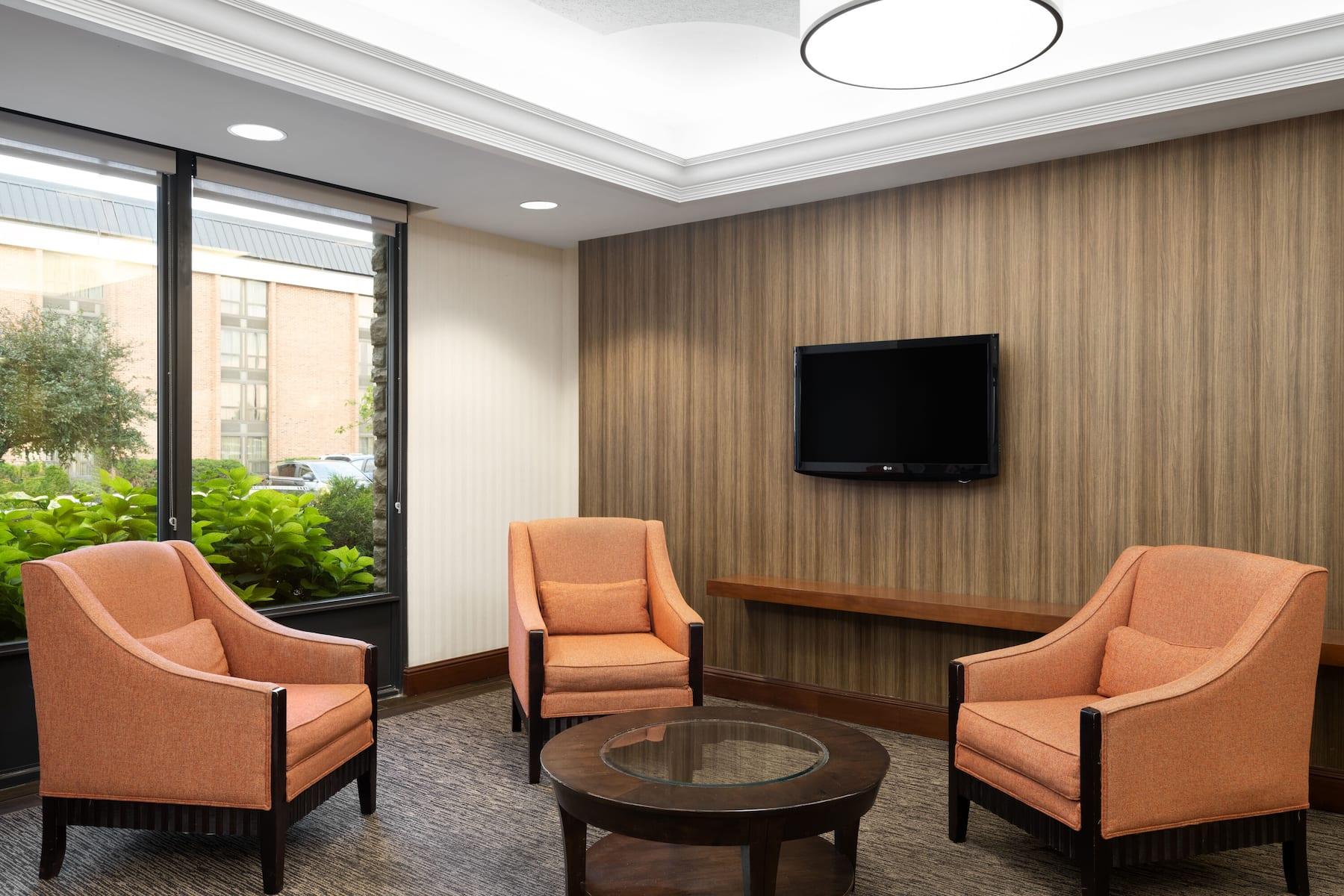 Hotel Wingate By Wyndham St Louis Airport à Saint Ann Extérieur photo