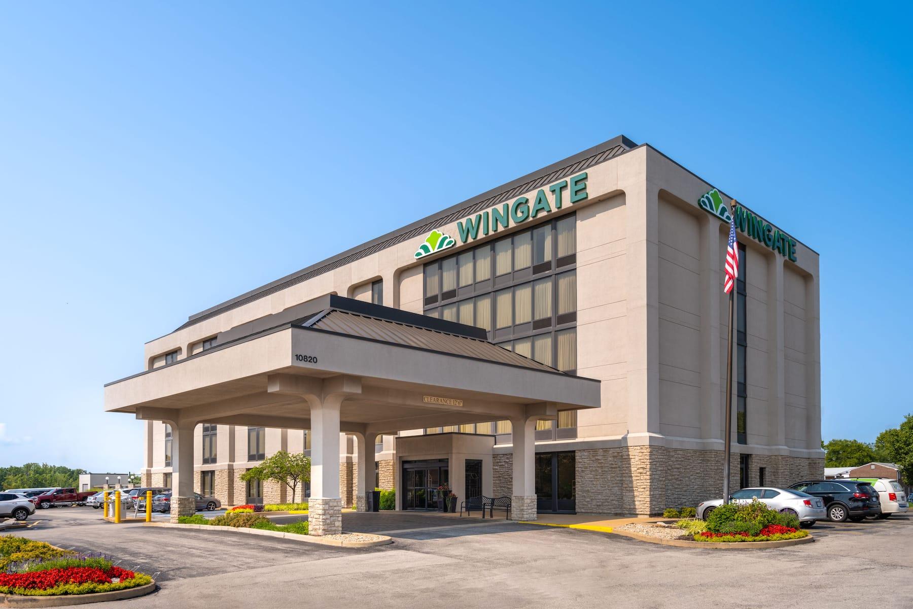 Hotel Wingate By Wyndham St Louis Airport à Saint Ann Extérieur photo